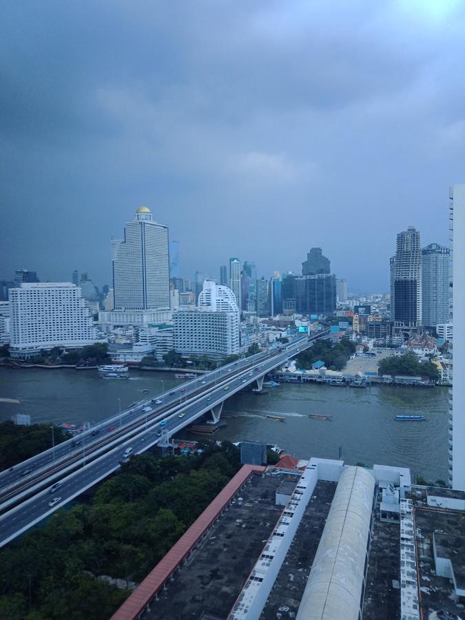 Baan Sathorn Riverfront Bangkok Exterior foto