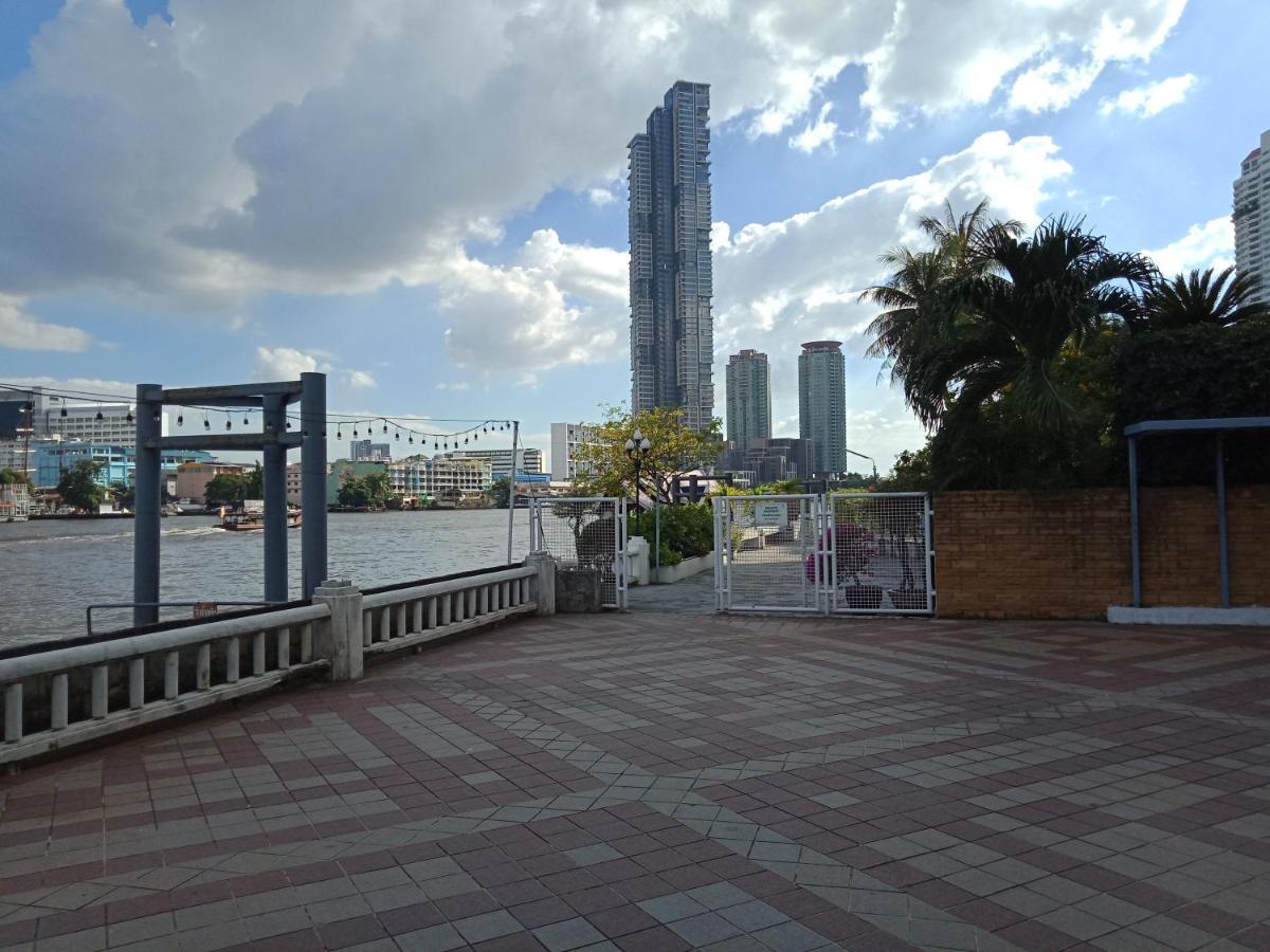 Baan Sathorn Riverfront Bangkok Exterior foto